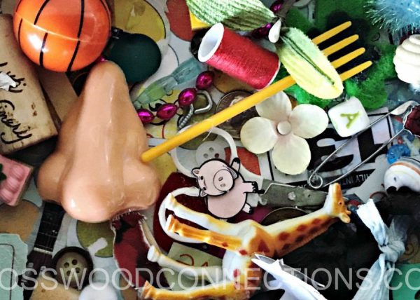 DIY LOOK AND FIND BOX; Create an I-Spy Game for the Kids #mosswoodconnections #visualprocessing #visionskills #DIYtoy #ISpyGame #recycledtreasure