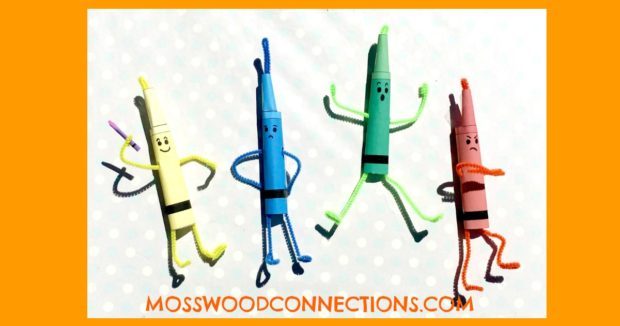 Crayon Ornaments That You Can Play With #mosswoodconnections #ornaments #picturebooks #TheDaytheCrayonsuit #crafts #holidays