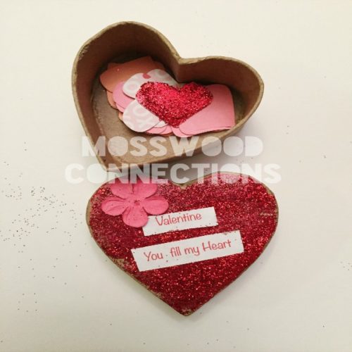 Confetti Heart Boxes Non-Candy Valentines #mosswoodconnections #craftsforkids #Valentine's #non-candyvalentine