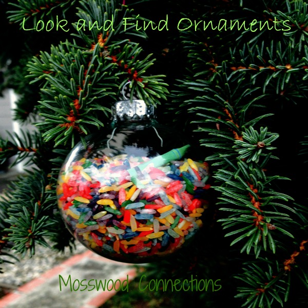 Crayon Ornaments That You Can Play With  #mosswoodconnections #ornaments #picturebooks #TheDaytheCrayonsuit #crafts #holidays 