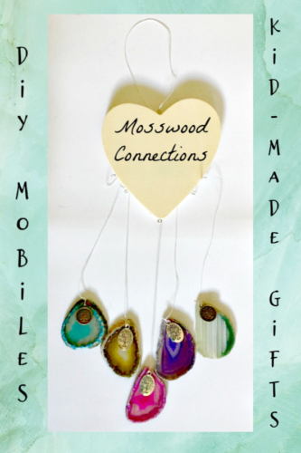 Mobiles Make Awesome Kid-Made Gifts #craftsforkids #mosswoodconnections #kidmadegifts