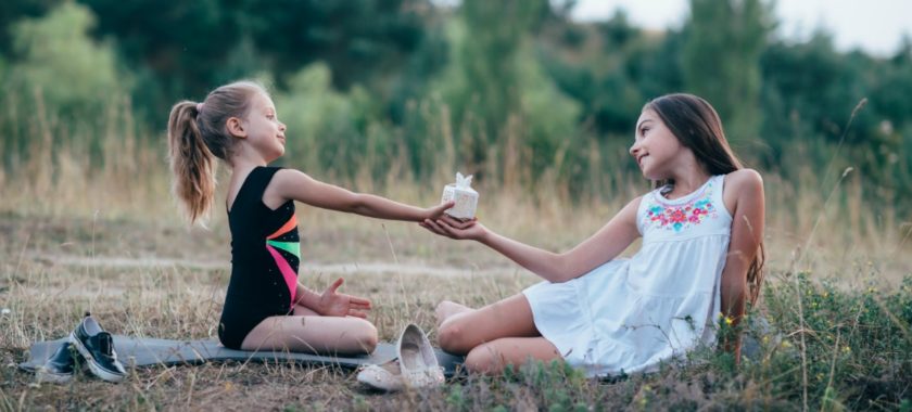 Gift Ideas for Kids: Find the Perfect Gift for Every Child, a collection of giftguides for kids #mosswoodconnections #gifyguides #kids #holidays