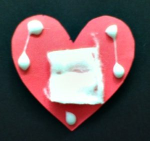 Sensory Friendly Valentines Fidget Toy #mosswoodconnections #Valentines #crafts #non-candyvalentine #holidays #DIYfidgettoy #sensory