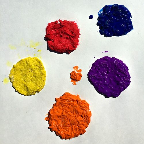 Exploring Paint and Textures: a Process Art Activity #mosswoodconnections #processart #sensory #preschool #artprojects