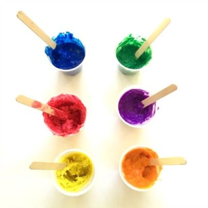 Exploring Paint and Textures: a Process Art Activity #mosswoodconnections #processart #sensory #preschool #artprojects