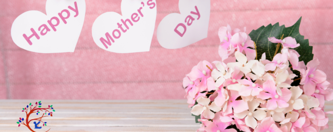 40 DIY Mother's Day Gifts that come straight from the heart! Kids will love to create their own Mother's Day present for mom #mosswoodconnections #crafts #parenting #mothersday #DIY #homemadegift