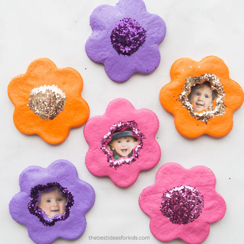 Salt-Dough-Ornament-Flowers-Craft  DIY Mother's Day Gift  #mosswoodconnections #crafts #parenting  #mothersday #DIY #homemadegift