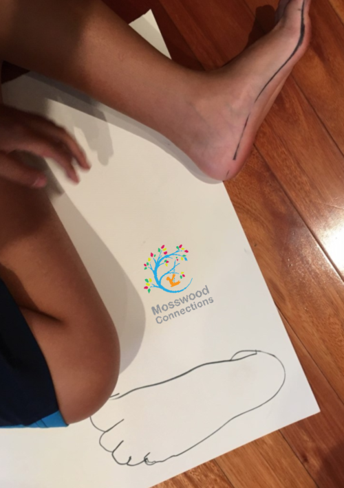 Footprints Sensory Gross Motor Activity #mosswoodconnections #crafts #DIY #sensory #finemotor #obstaclecourse #grossmotor #fun